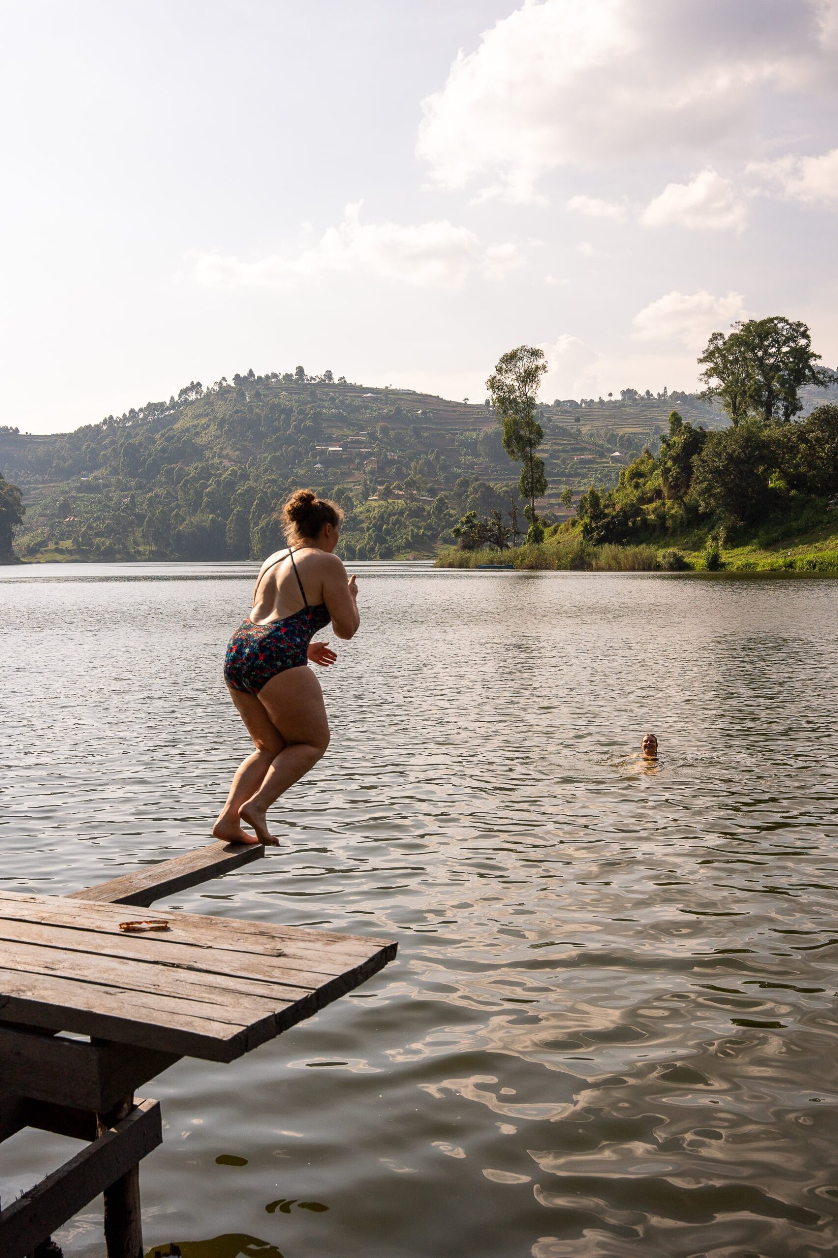 zwemmen in Lake Bunyonyi op een Oeganda vakantie