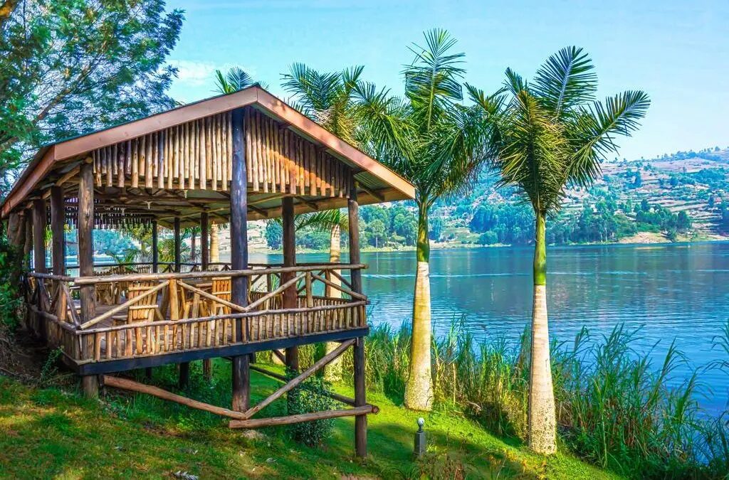 Lake Bunyonyi Overland Resort